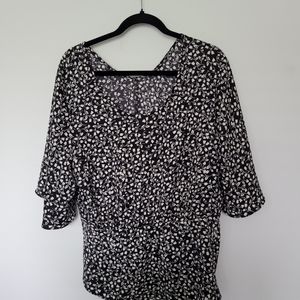 Black Floral Bell Sleeve Peplum Crop Top